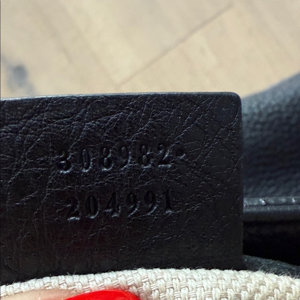 Authentic Gucci Soho black Shoulder Bag - Picture 9 of 9